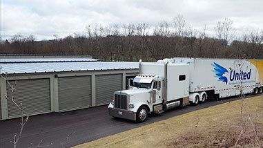Cottage Grove Storage offers wide drives and easy access for semis, moving vans and other arger vehicles.